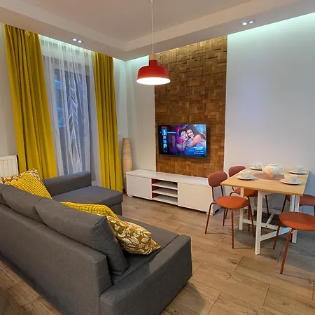 Riverside Apartment *
